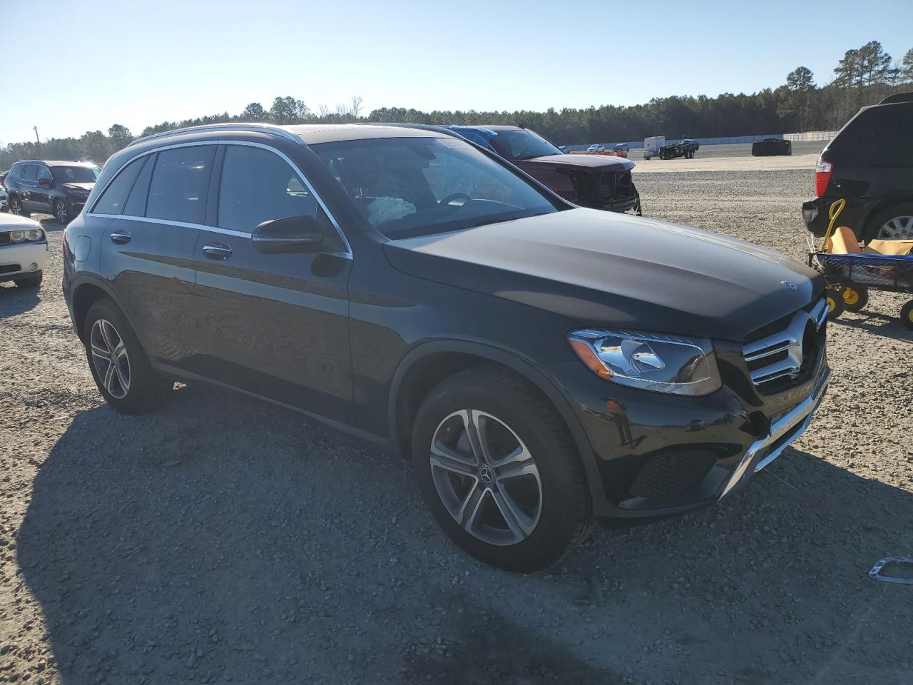 2017 Mercedes-Benz GLC VIN WDC0G4JB6HV007935 Copart auction photo, front end damage thumbnail 4