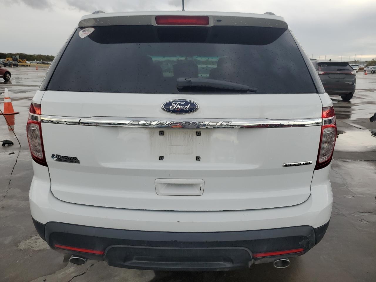 2015 Ford Explorer VIN 1FM5K7B82FGB89015 Copart auction photo, front end / rear end damage thumbnail 6