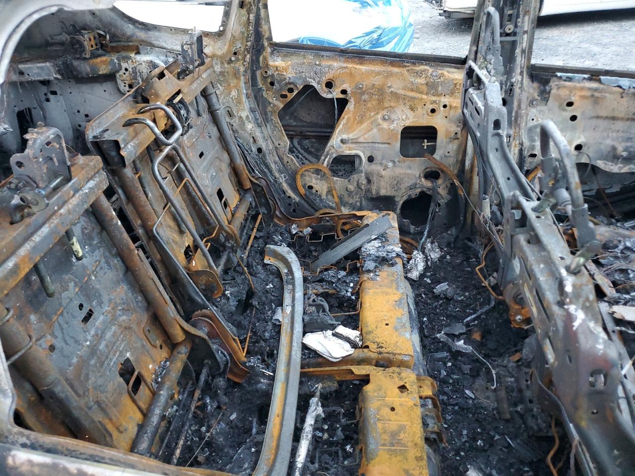 2014 Ford Escape VIN 1FMCU0GX5EUC56425 Copart auction photo, burn damage thumbnail 11