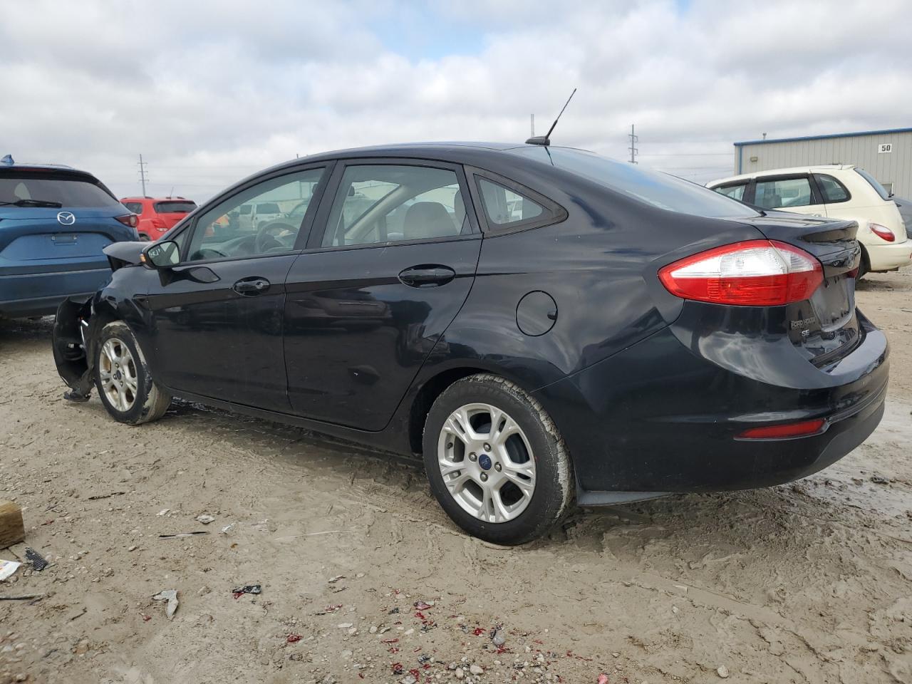 2015 Ford Fiesta VIN 3FADP4BJ3FM190396 Copart auction photo, front end / minor dent/scratches damage thumbnail 2