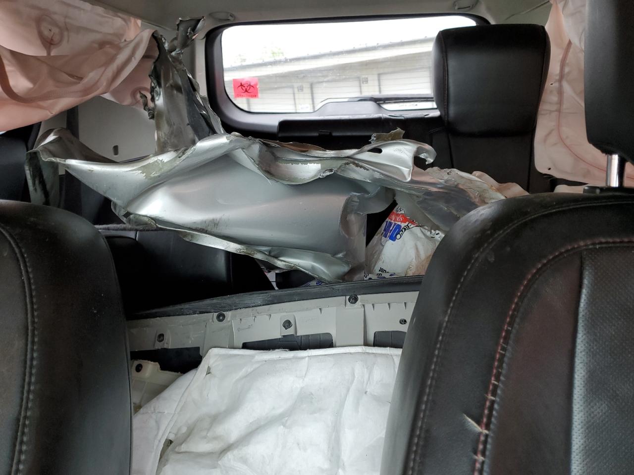 2011 Chevrolet Equinox VIN 2CNFLPE52B6353358 Copart auction photo, biohazard/chemical / front end damage thumbnail 10