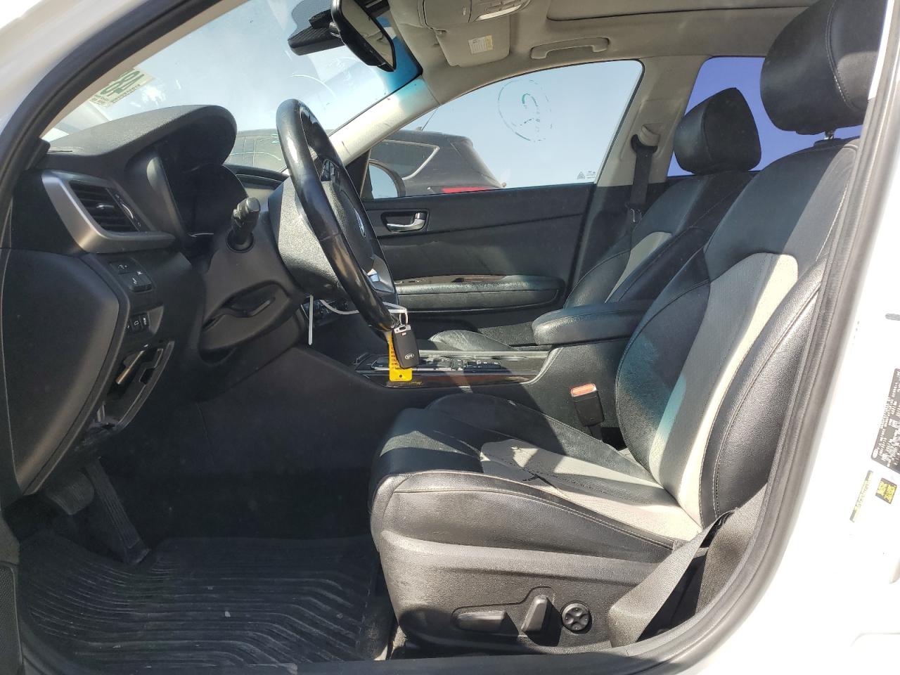 2019 KIA Optima VIN 5XXGU4L11KG342749 Copart auction photo, rear end damage thumbnail 7