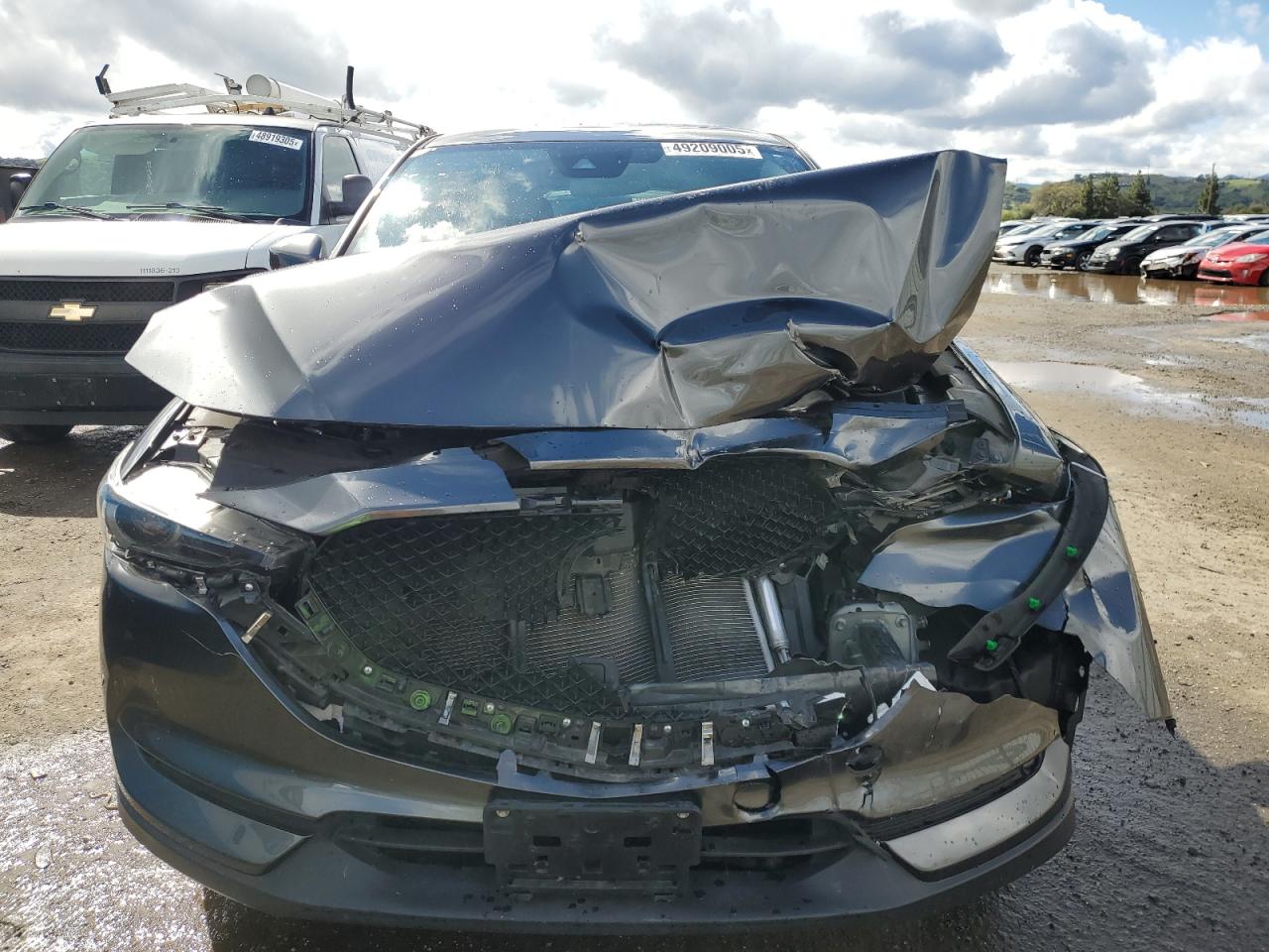 2020 Mazda CX-5 VIN JM3KFBDM5L0737724 Copart auction photo, front end damage thumbnail 5