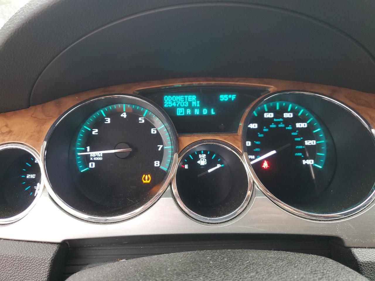 2011 Buick Enclave VIN 5GAKRCED6BJ121707 Copart auction photo, front end / minor dent/scratches damage thumbnail 9
