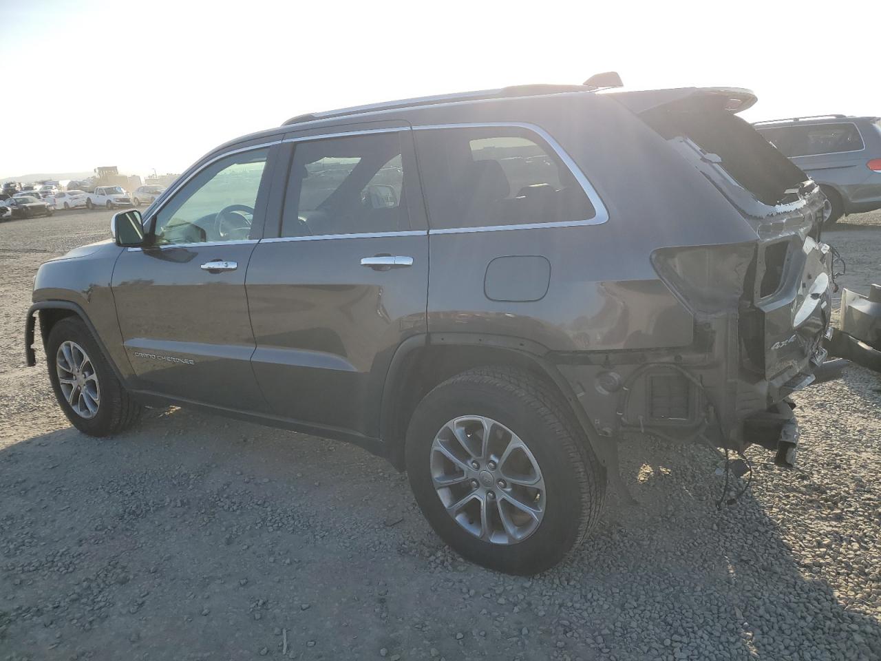 2015 Jeep Grand Cherokee VIN 1C4RJFBG9FC606129 Copart auction photo, rear end / front end damage thumbnail 2