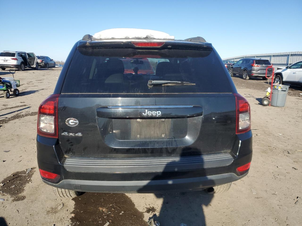 2014 Jeep Compass VIN 1C4NJDEB0ED626040 Copart auction photo, front end / minor dent/scratches damage thumbnail 6