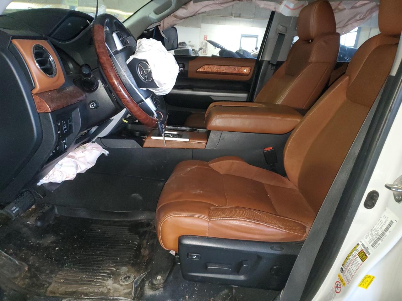 2019 Toyota Tundra VIN 5TFAY5F15KX798239 Copart auction photo, front end / side damage thumbnail 7