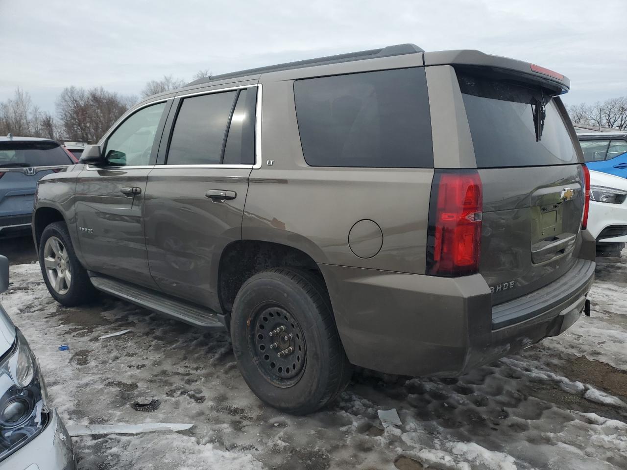 2015 Chevrolet Tahoe VIN 1GNSKBKC7FR513568 Copart auction photo, side damage thumbnail 2