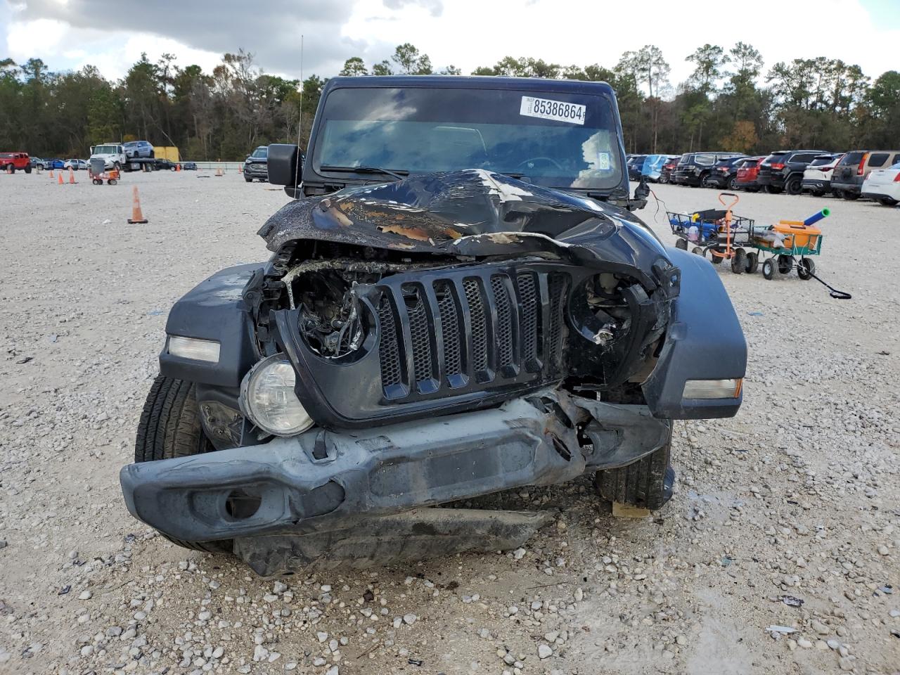 2020 Jeep Wrangler VIN 1C4HJXDN4LW257582 Copart auction photo, burn - engine / front end damage thumbnail 5