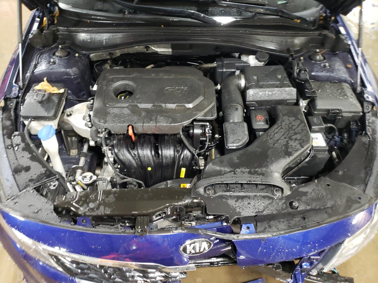 2019 KIA Optima VIN 5XXGT4L31KG334817 Copart auction photo, side / front end damage thumbnail 11
