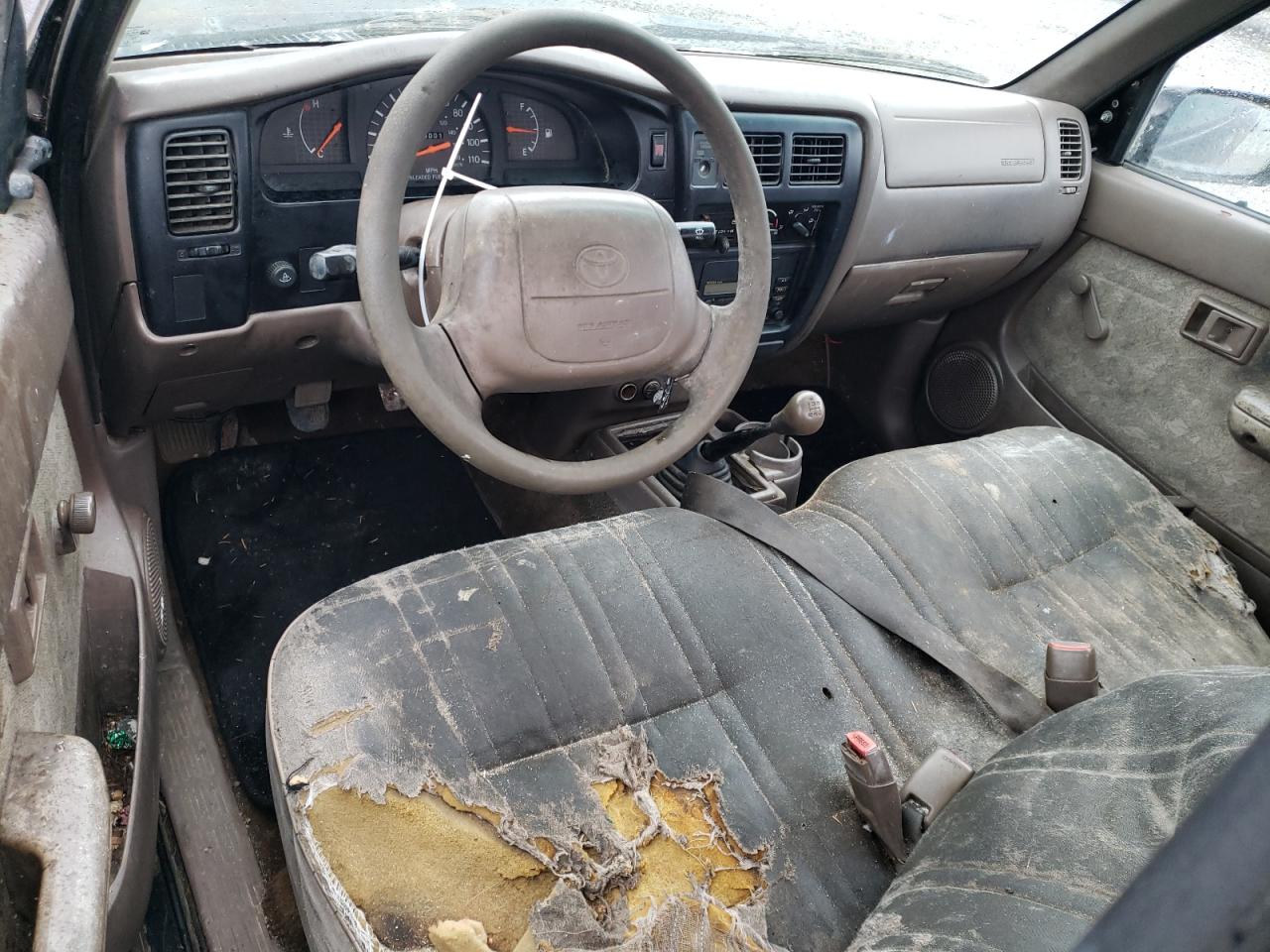 2000 Toyota Tacoma VIN 4TANL42N1YZ593416 Copart auction photo, mechanical damage thumbnail 8