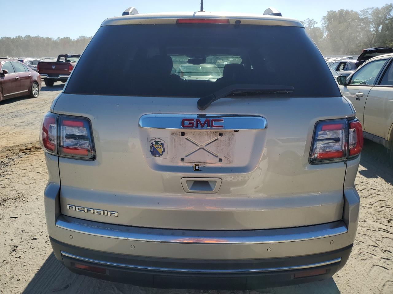 2016 GMC Acadia VIN 1GKKRRKD3GJ125067 Copart auction photo, top/roof damage thumbnail 6