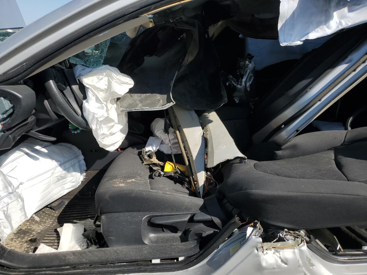 2022 Toyota Corolla VIN 5YFEPMAE5NP373020 Copart auction photo, all over damage thumbnail 7