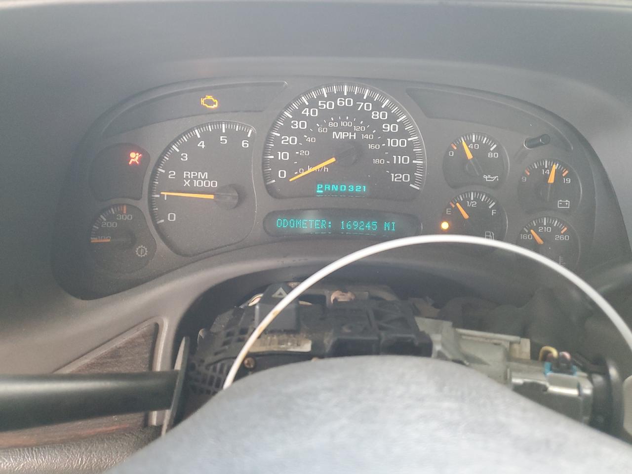 2004 GMC Sierra VIN 1GTHC29U14E392068 Copart auction photo, side damage thumbnail 9