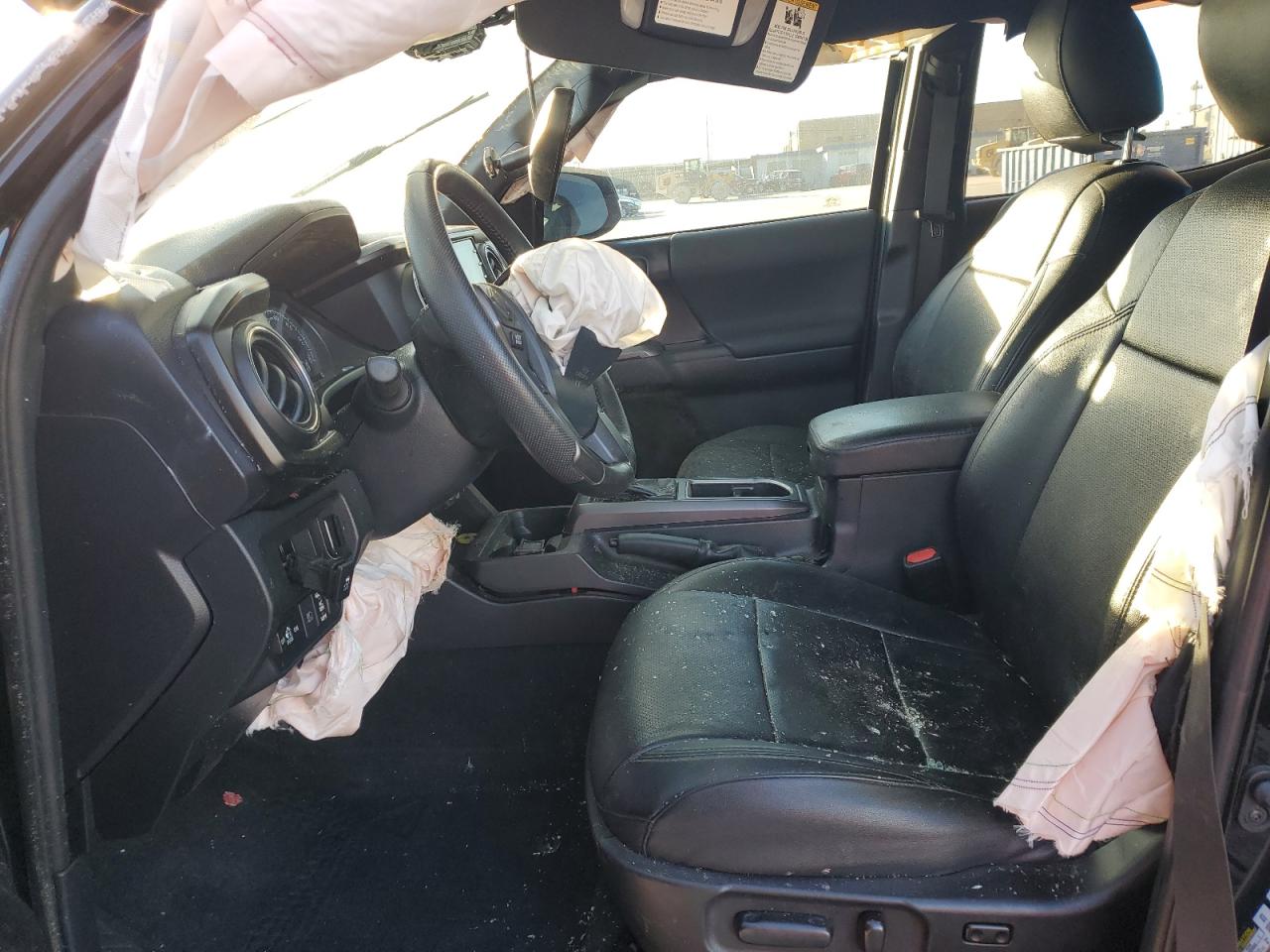 2020 Toyota Tacoma VIN 5TFCZ5AN3LX236678 Copart auction photo, all over damage thumbnail 7