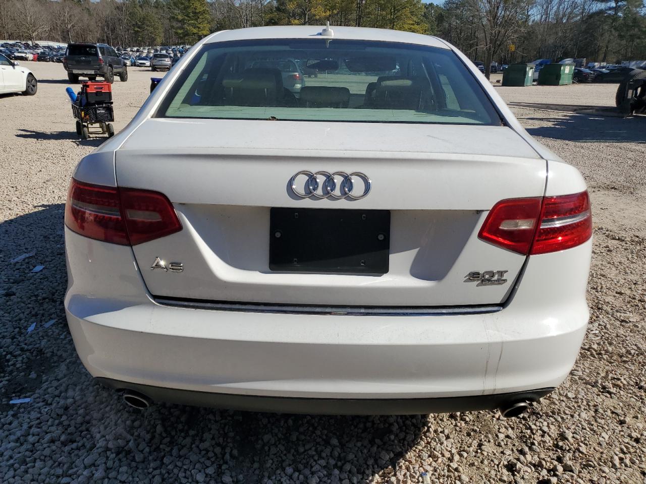 2010 Audi A6 VIN WAUKGAFB2AN059524 Copart auction photo, minor dent/scratches damage thumbnail 6