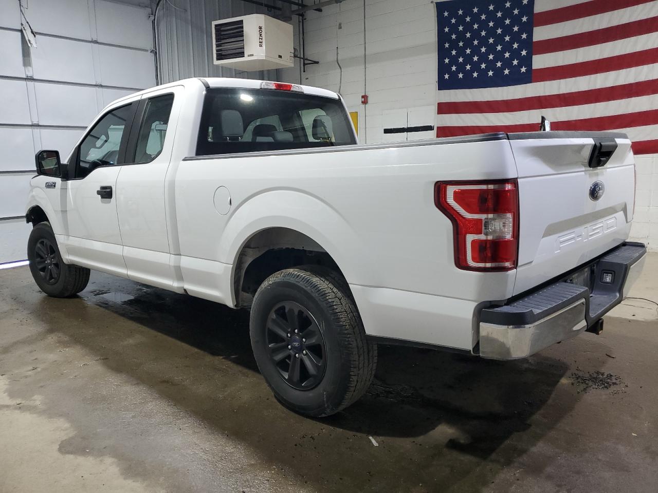 2019 Ford F-150 VIN 1FTFX1E59KFA03611 Copart auction photo, front end / minor dent/scratches damage thumbnail 2