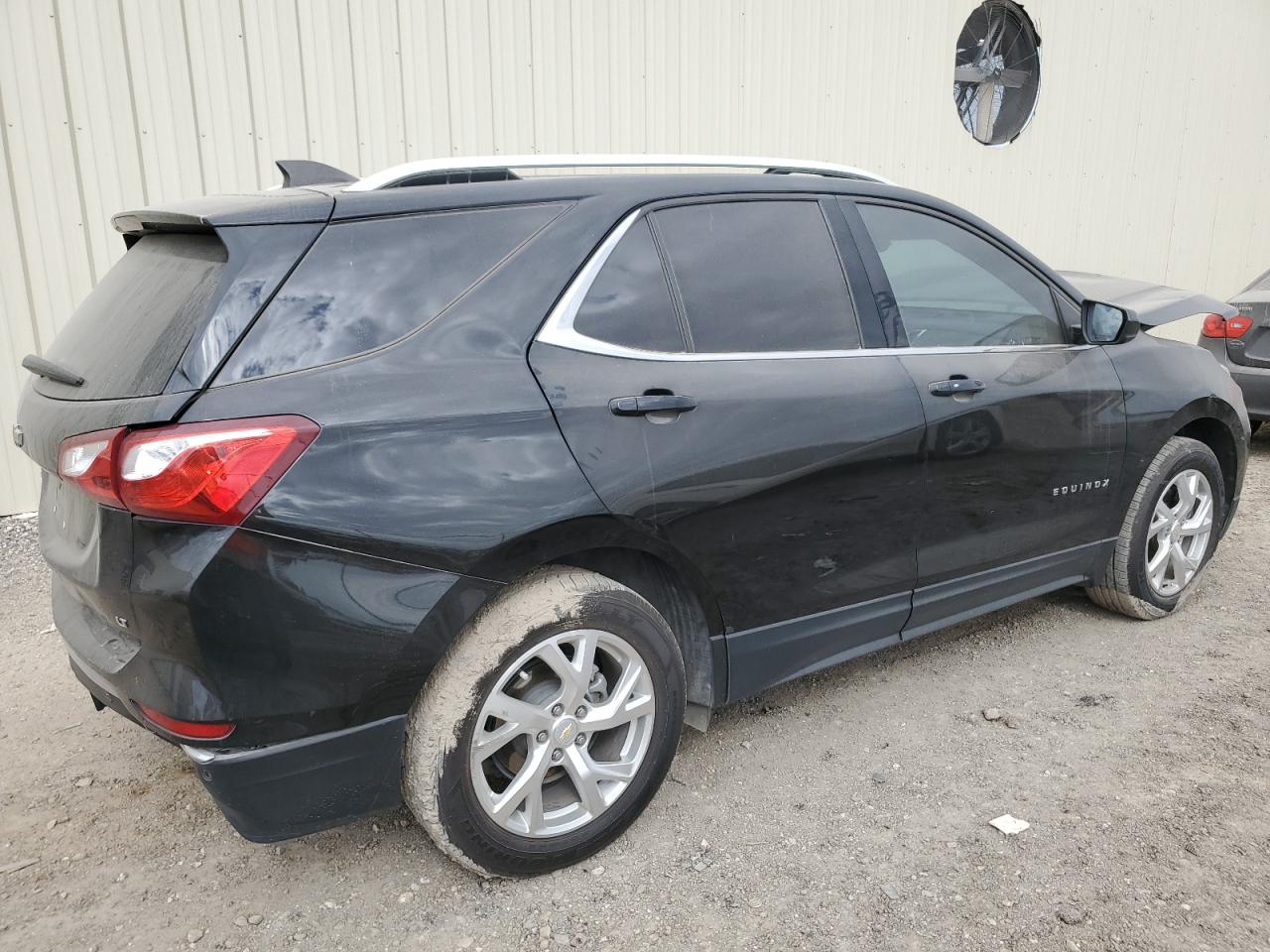 2020 Chevrolet Equinox VIN 2GNAXLEX7L6141500 Copart auction photo, front end / rear end damage thumbnail 3