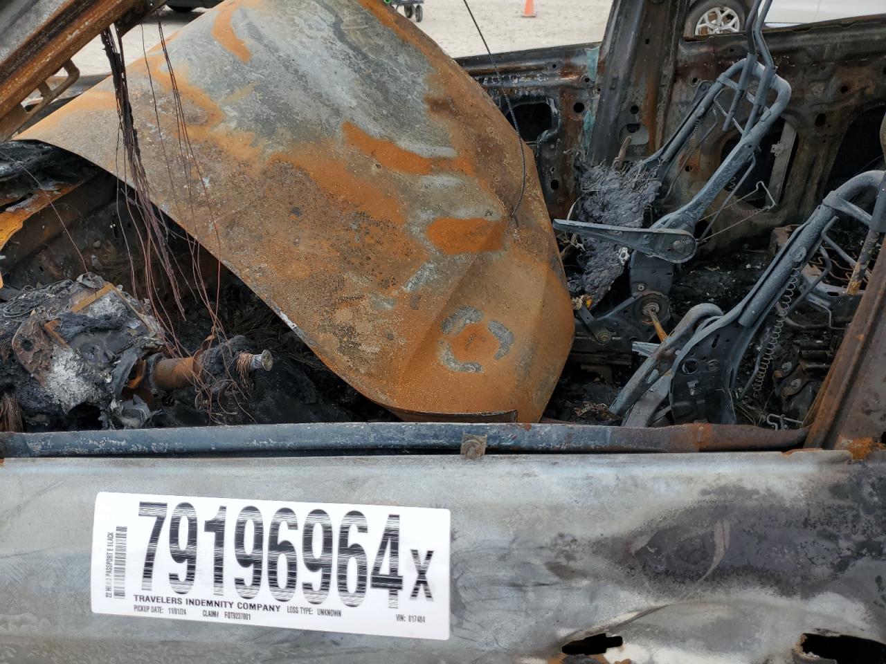 2022 Honda Passport VIN 5FNYF8H59NB017484 Copart auction photo, burn / missing/altered vin damage thumbnail 7