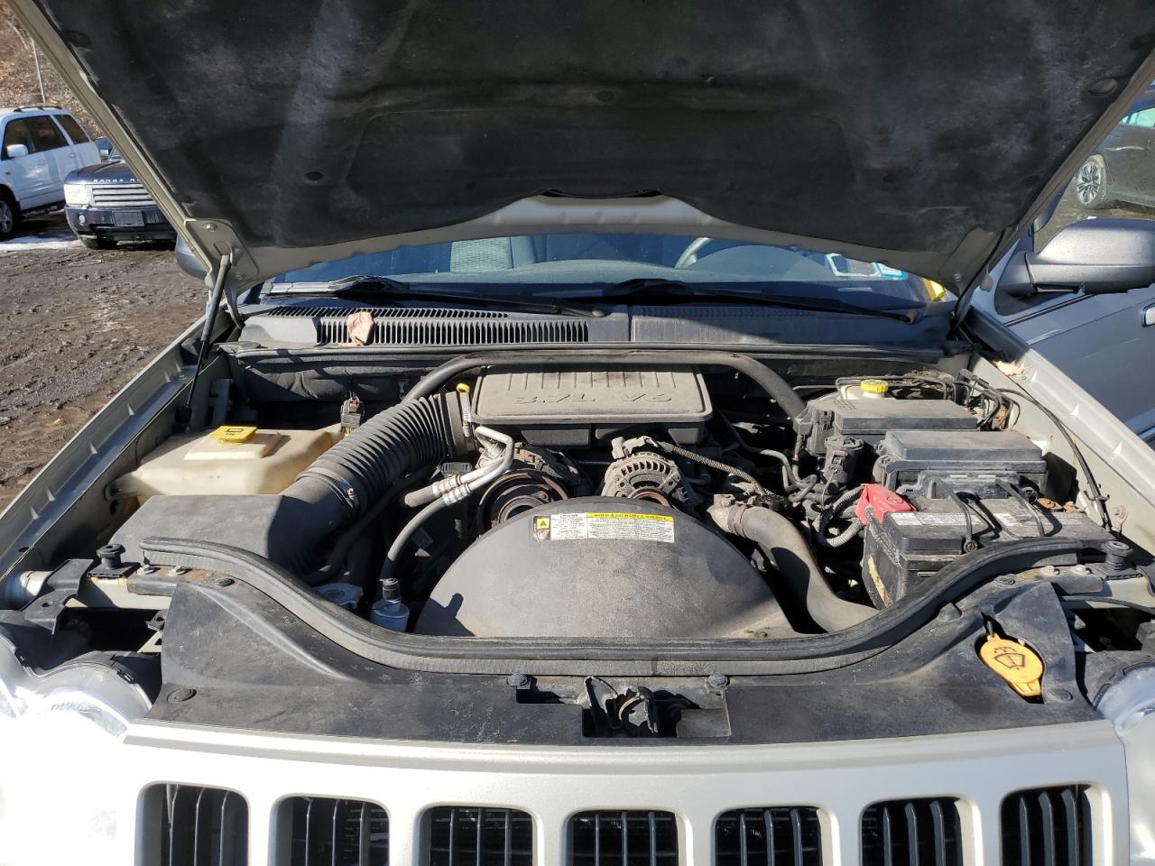 2010 Jeep Grand Cherokee VIN 1J4PR4GK1AC132245 Copart auction photo, rear end / side damage thumbnail 13