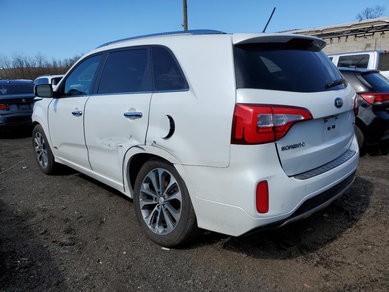 2014 KIA Sorento VIN 5XYKWDA75EG518858 Copart auction photo, all over damage thumbnail 2