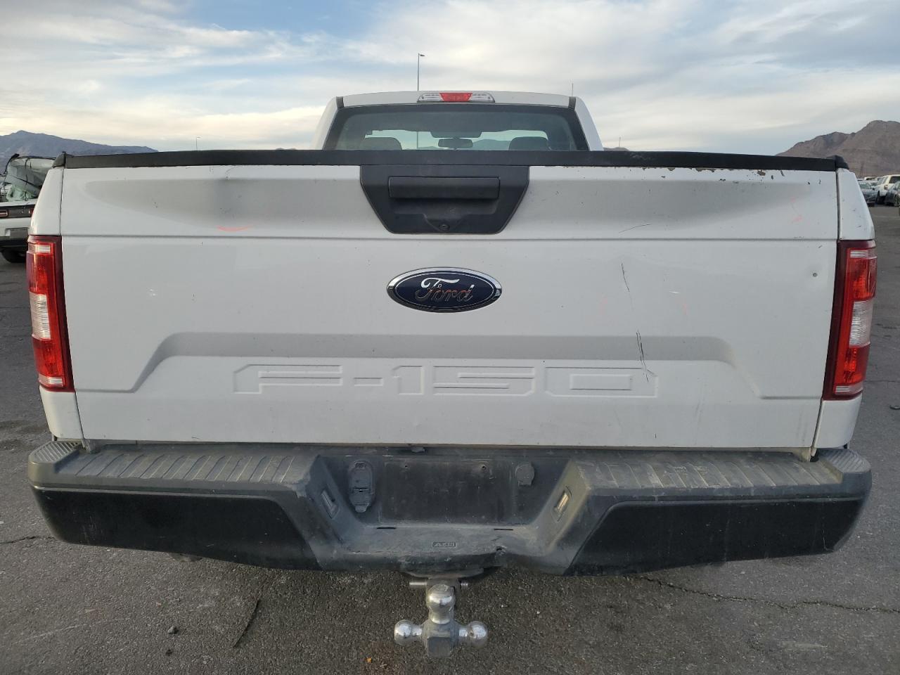 2018 Ford F-150 VIN 1FTMF1CB8JKD06260 Copart auction photo, front end / side damage thumbnail 6
