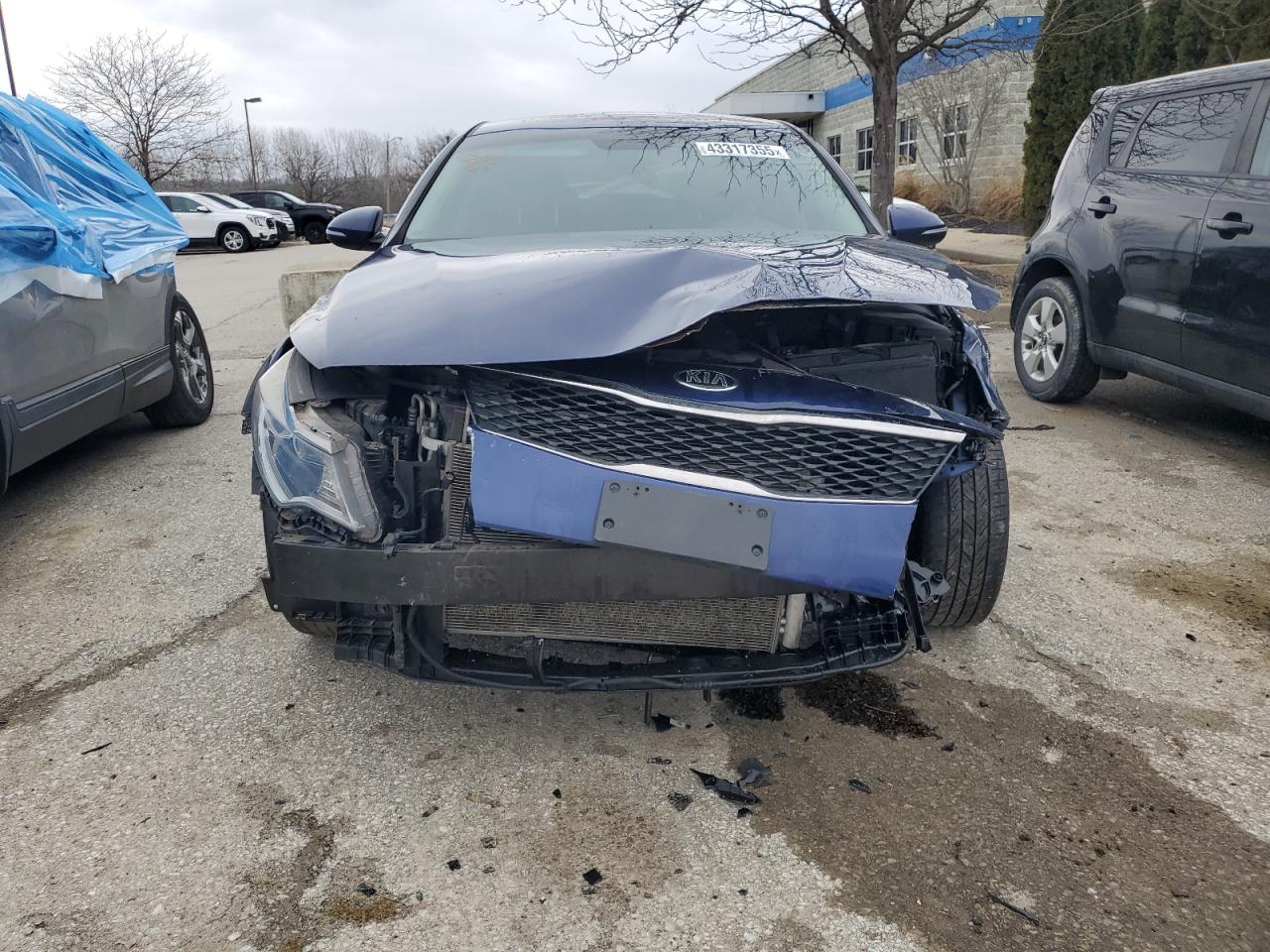 2017 KIA Optima VIN 5XXGT4L34HG152263 Copart auction photo, rear end / front end damage thumbnail 5