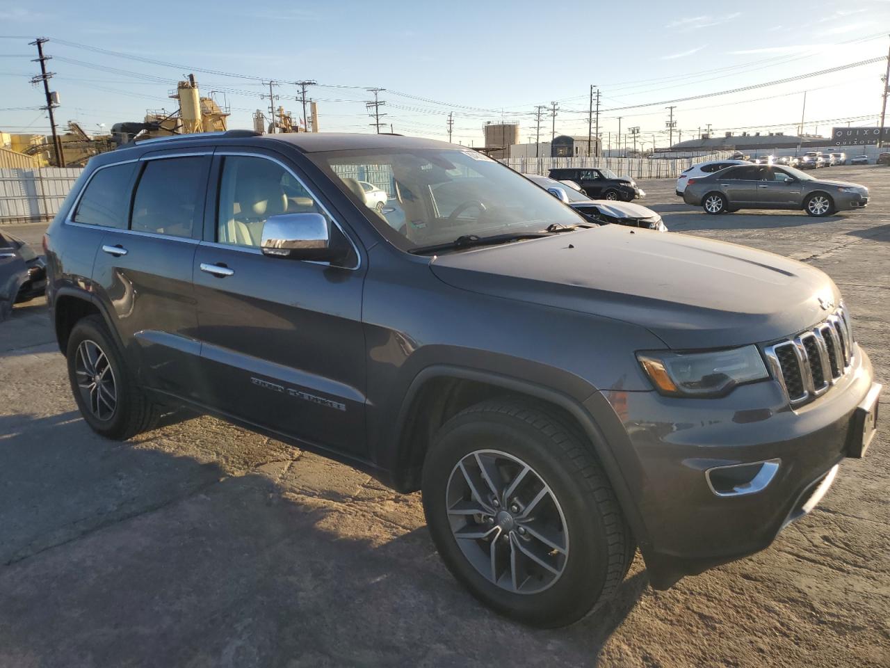 2018 Jeep Grand Cherokee VIN 1C4RJFBG4JC366383 Copart auction photo, side / front end damage thumbnail 4