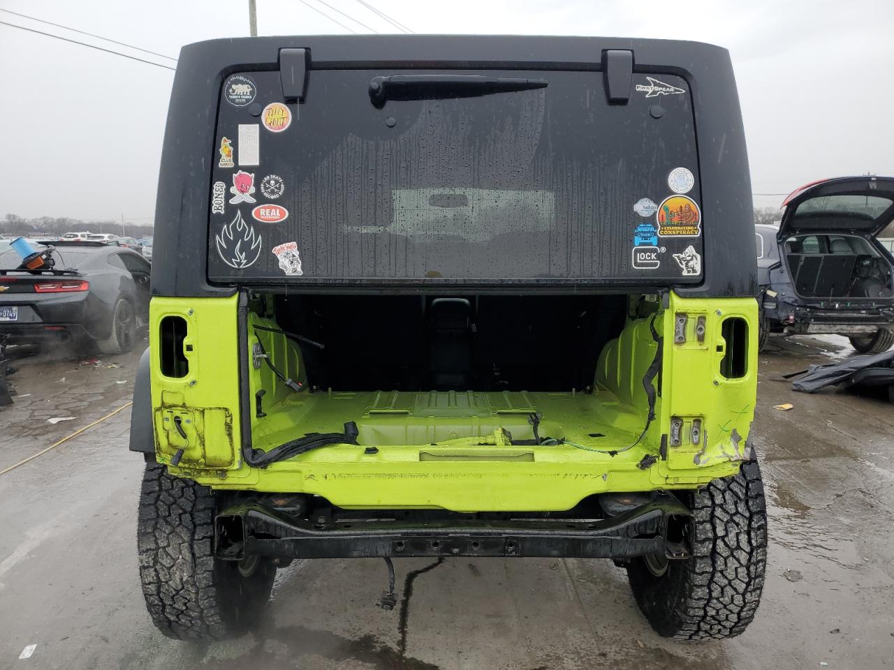 2016 Jeep Wrangler VIN 1C4BJWDG6GL348250 Copart auction photo, stripped damage thumbnail 6