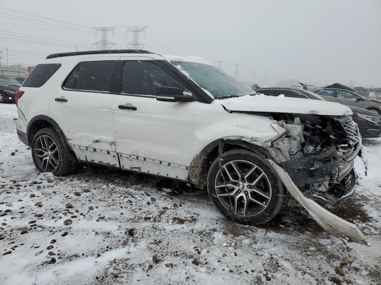 2018 Ford Explorer VIN 1FM5K8GT2JGB40389 Copart auction photo, front end / side damage thumbnail 4