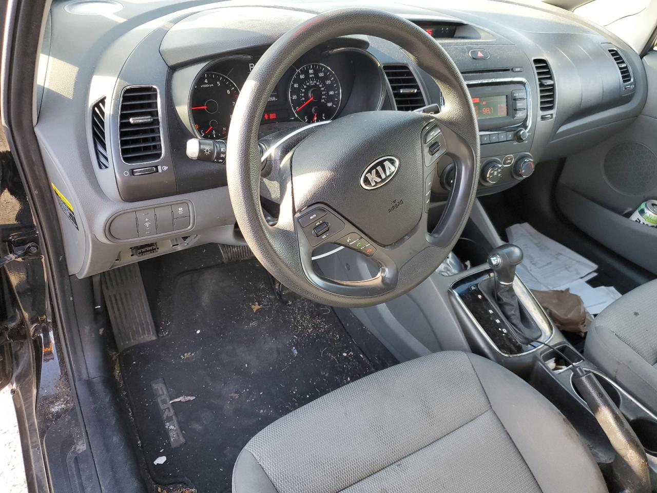 2017 KIA Forte VIN 3KPFK4A70HE087103 Copart auction photo, rear end / frame damage damage thumbnail 8