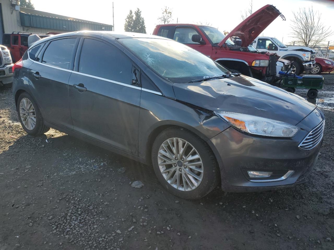 2017 Ford Focus VIN 1FADP3N24HL287982 Copart auction photo, front end / top/roof damage thumbnail 4