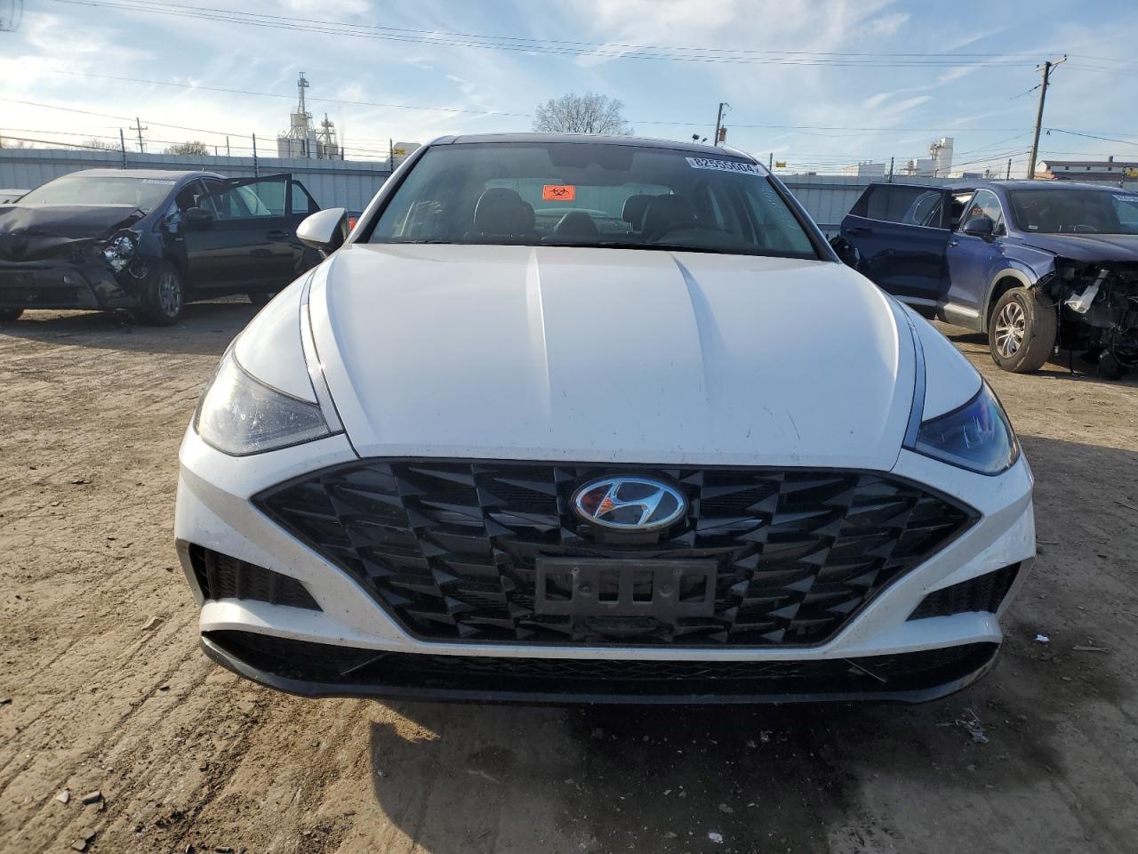2020 Hyundai Sonata VIN 5NPEF4JA6LH000451 Copart auction photo, side / rear end damage thumbnail 5