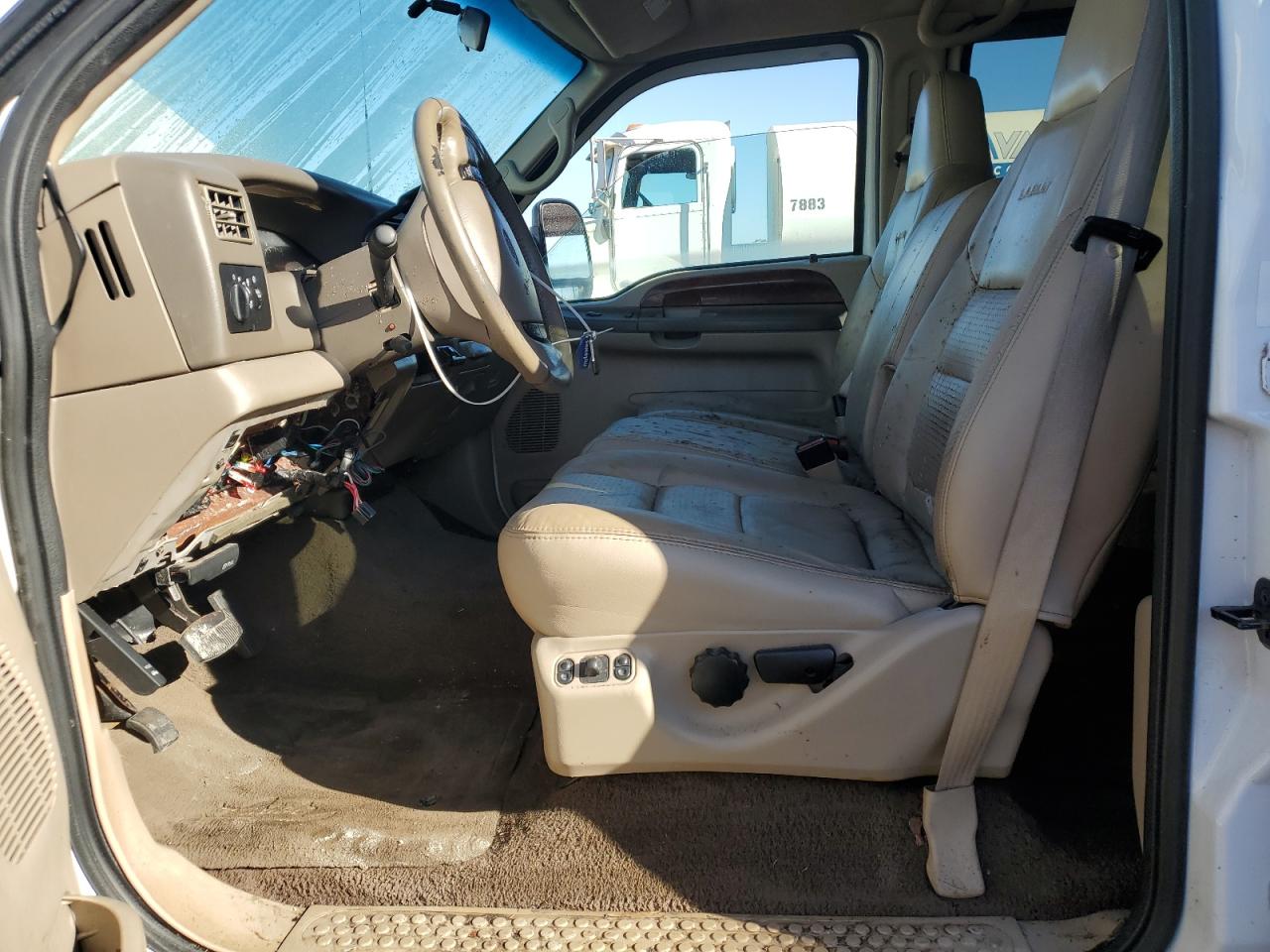 2001 Ford F250 VIN 1FTNW20F61EB42376 Copart auction photo, water/flood damage thumbnail 7