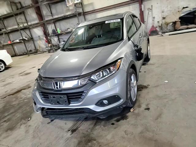 2020 Honda HR-V VIN 3CZRU6H51LM733362 Copart auction photo, front end / minor dent/scratches damage thumbnail 12
