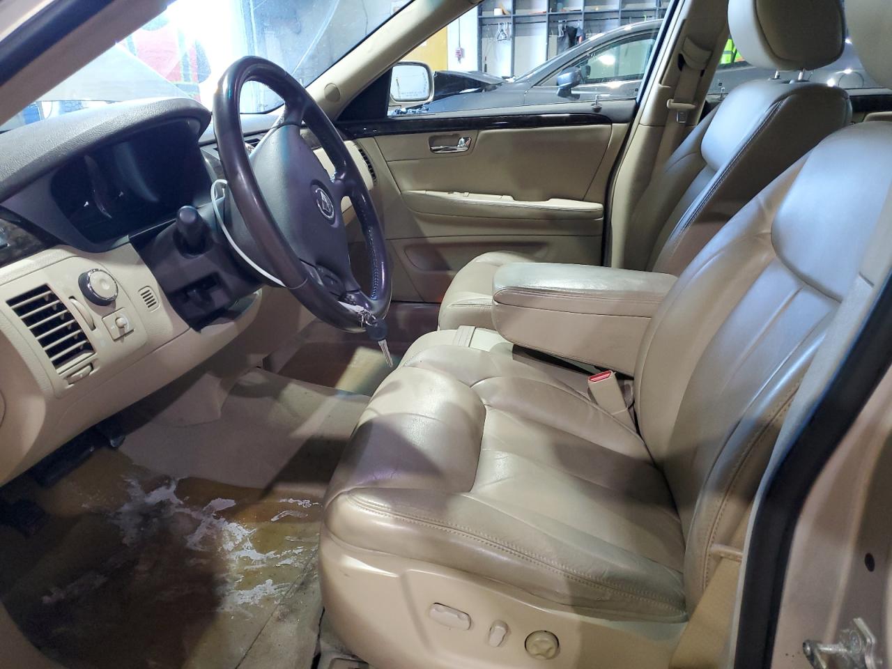 2008 Cadillac DTS VIN 1G6KD57Y08U120815 Copart auction photo, normal wear damage thumbnail 7