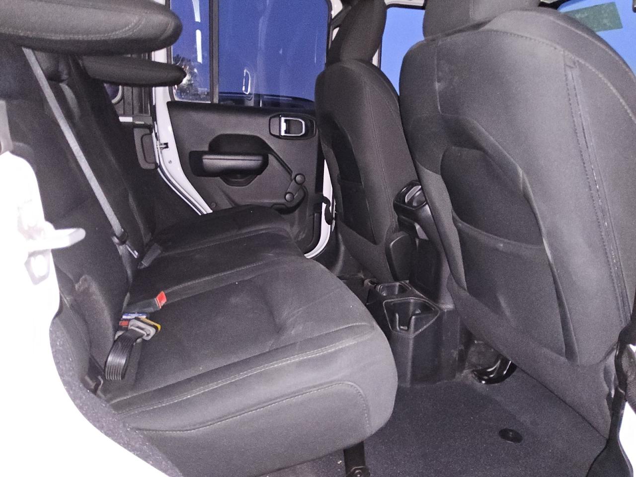 2018 Jeep Wrangler VIN 1C4HJXDG6JW239230 Copart auction photo, mechanical / minor dent/scratches damage thumbnail 10