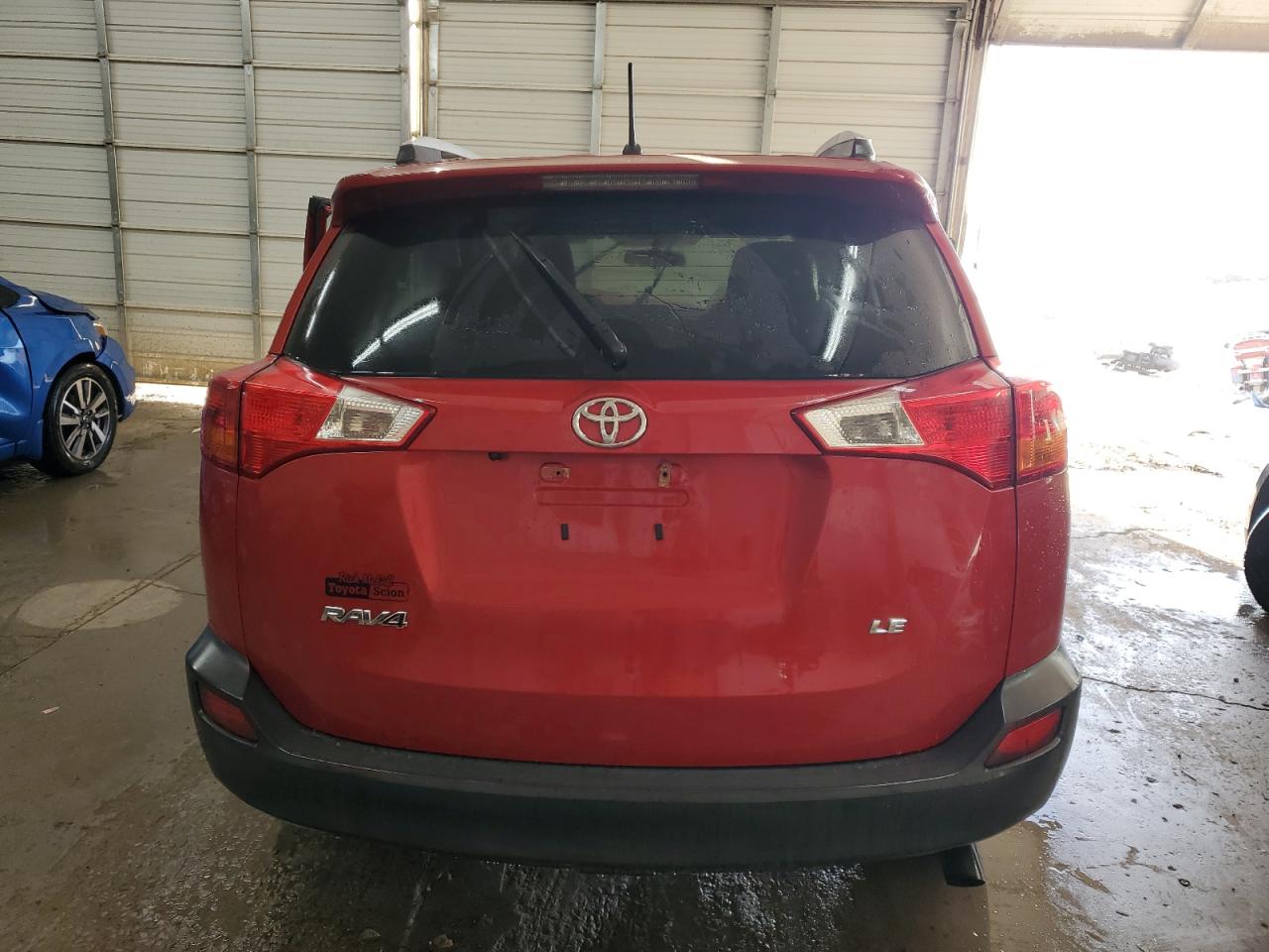 2015 Toyota RAV 4 VIN 2T3ZFREV0FW201268 Copart auction photo, front end / side damage thumbnail 6