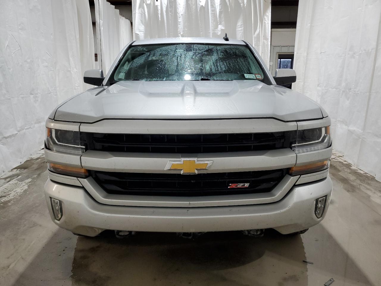 2017 Chevrolet Silverado VIN 1GCVKREC9HZ222549 Copart auction photo, normal wear damage thumbnail 5