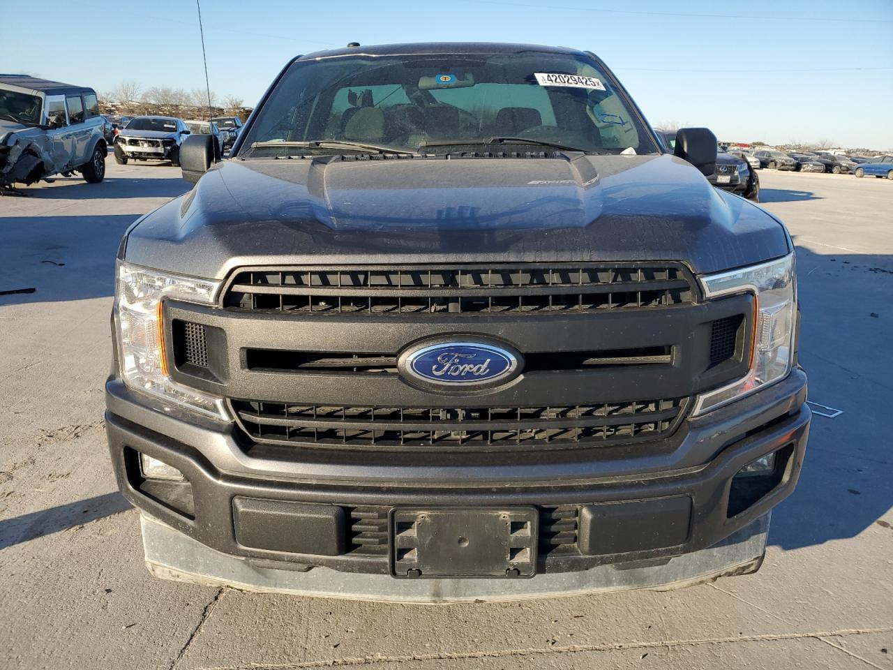 2018 Ford F-150 VIN 1FTMF1CB6JKC39609 Copart auction photo, rear end damage thumbnail 5