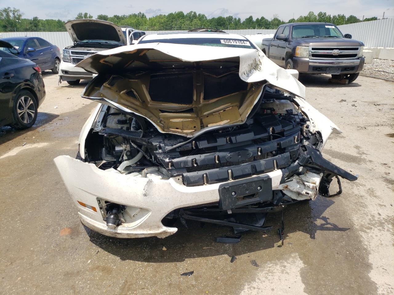 2010 Ford Fusion VIN 3FAHP0JA6AR172059 Copart auction photo, front end damage thumbnail 5