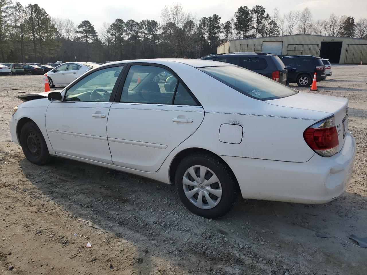 2005 Toyota Camry VIN JTDBE32K653031706 Copart auction photo, front end / side damage thumbnail 2