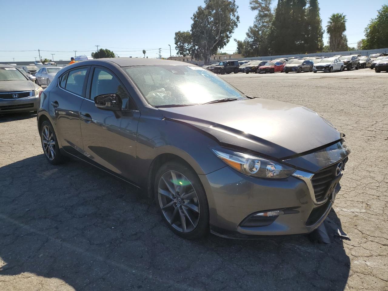 2018 Mazda 3 VIN 3MZBN1L37JM234315 Copart auction photo, front end / minor dent/scratches damage thumbnail 4