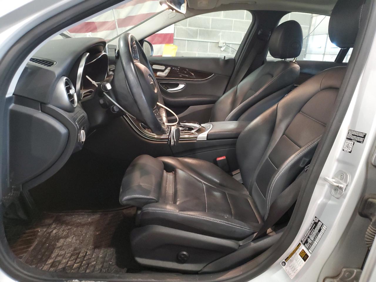 2015 Mercedes-Benz C-klasse VIN 55SWF4KB6FU040123 Copart auction photo, front end / minor dent/scratches damage thumbnail 7