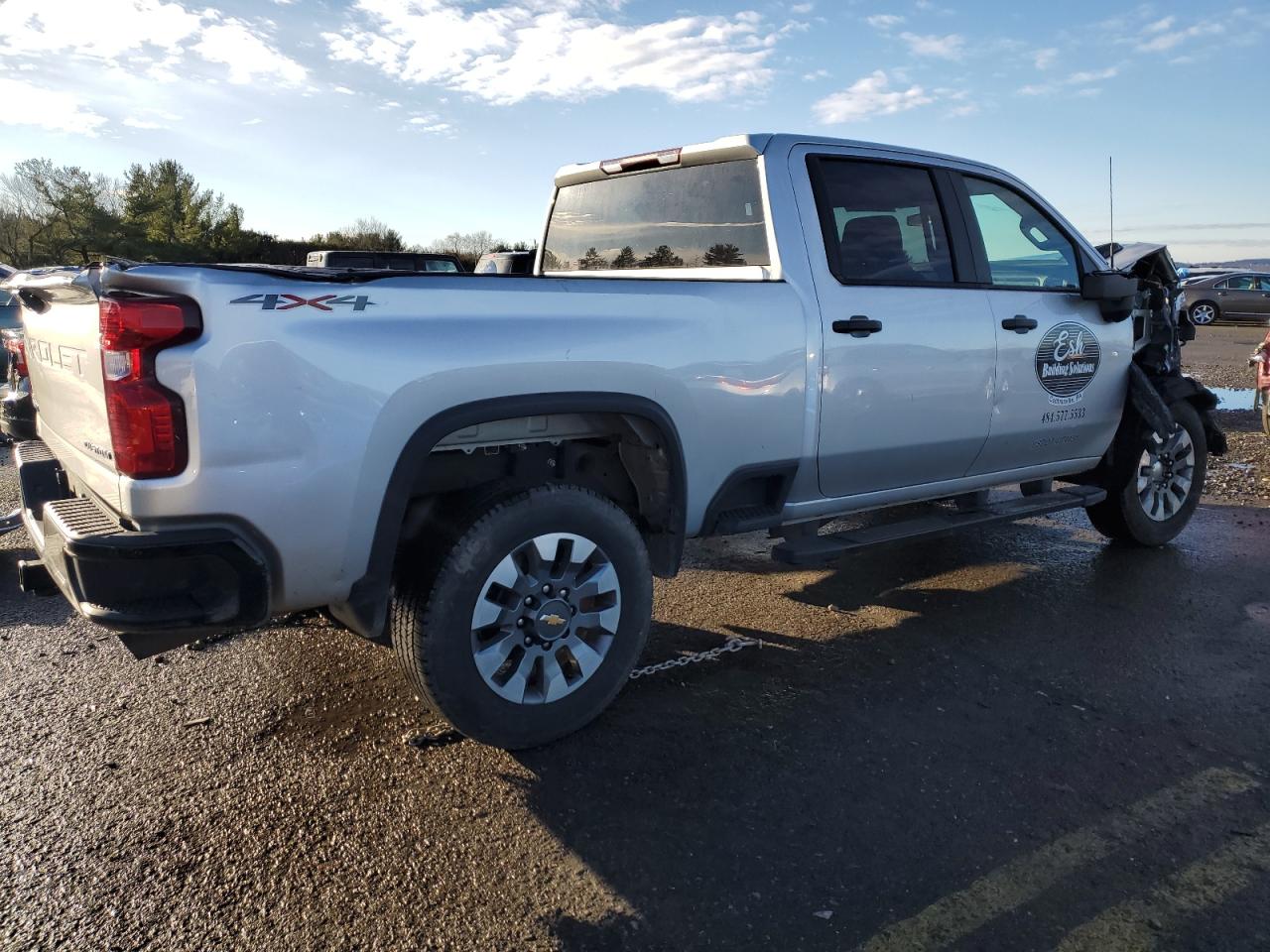 2022 Chevrolet Silverado VIN 2GC4YME72N1235499 Copart auction photo, front end / rear end damage thumbnail 3