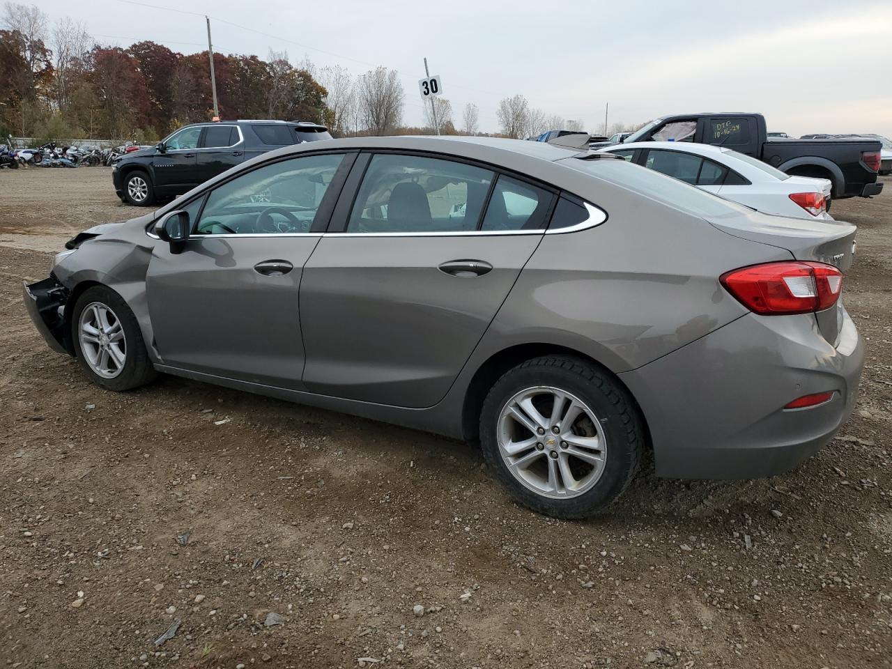 2018 Chevrolet Cruze VIN 1G1BE5SMXJ7202370 Copart auction photo, front end / minor dent/scratches damage thumbnail 2
