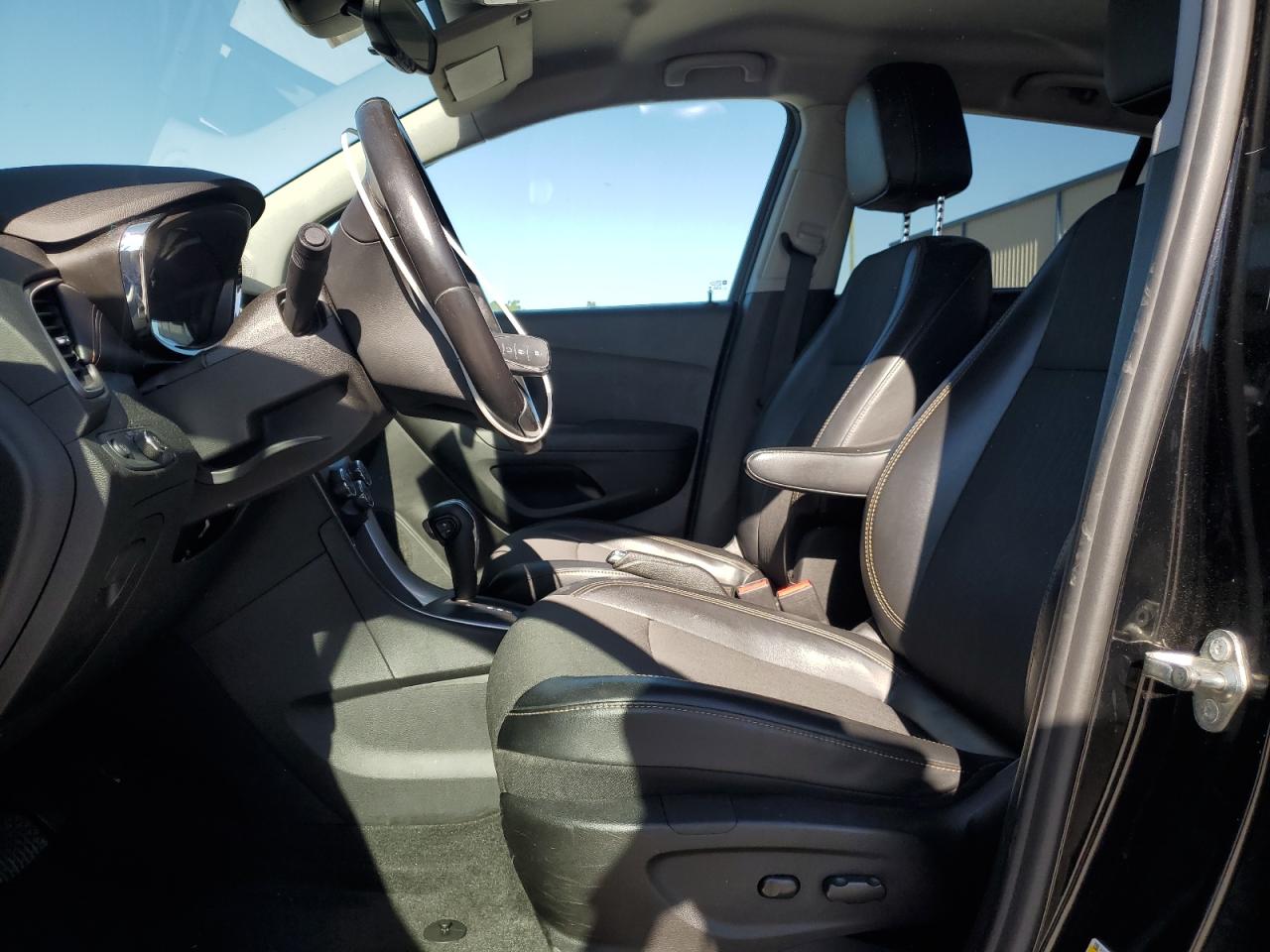 2019 Chevrolet Trax VIN 3GNCJLSB8KL282542 Copart auction photo, front end / rear end damage thumbnail 7