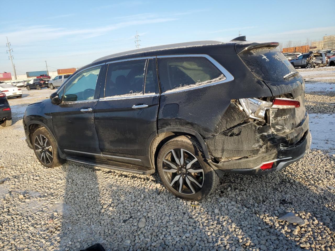 2022 Honda Pilot VIN 5FNYF6H60NB100721 Copart auction photo, all over damage thumbnail 2