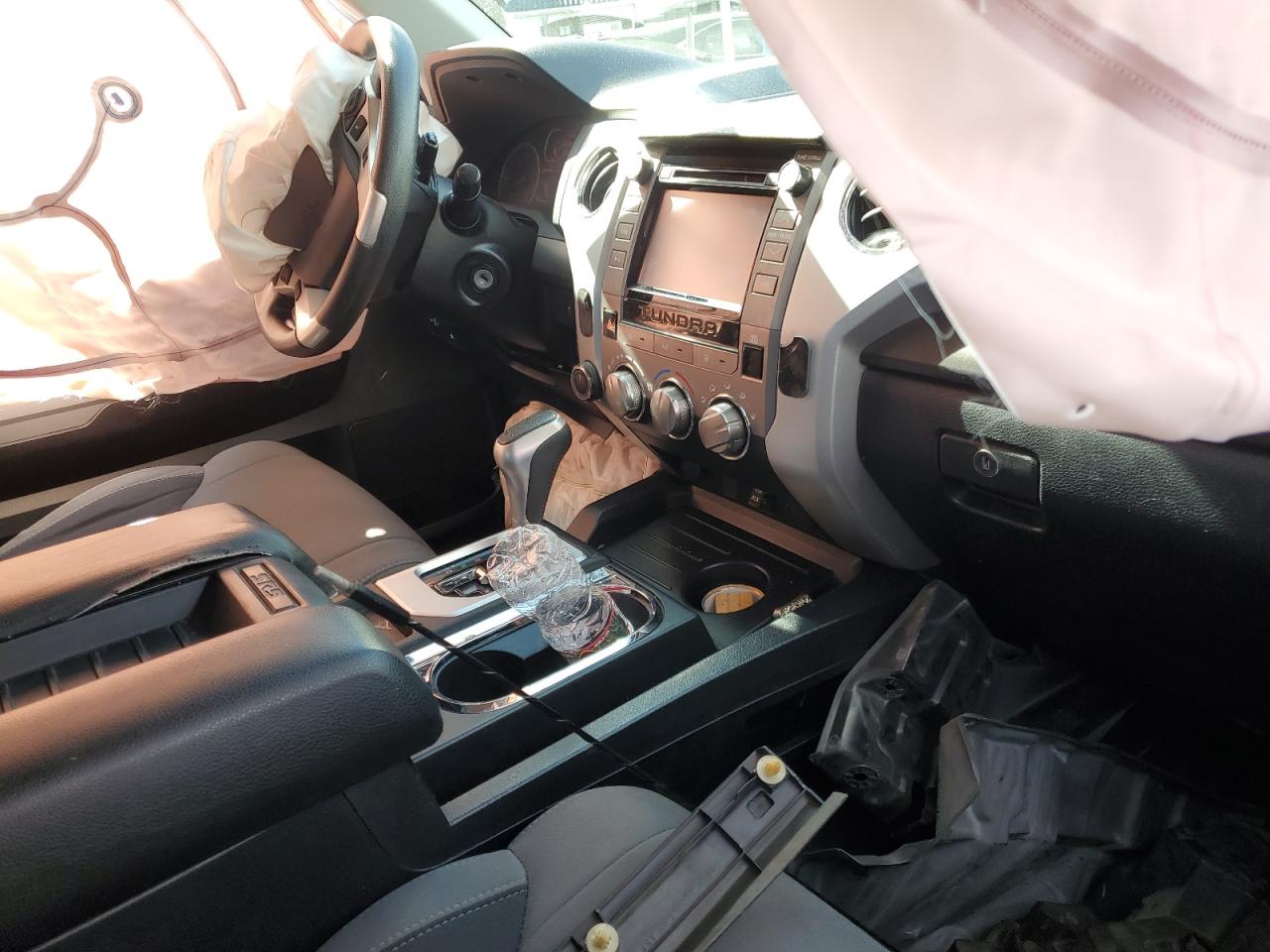 2019 Toyota Tundra VIN 5TFDY5F16KX845047 Copart auction photo, front end damage thumbnail 8