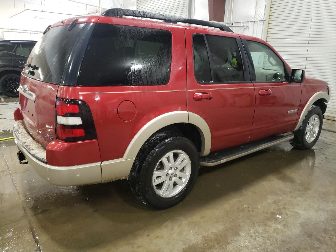 2008 Ford Explorer VIN 1FMEU74E88UA46068 Copart auction photo, front end / side damage thumbnail 3